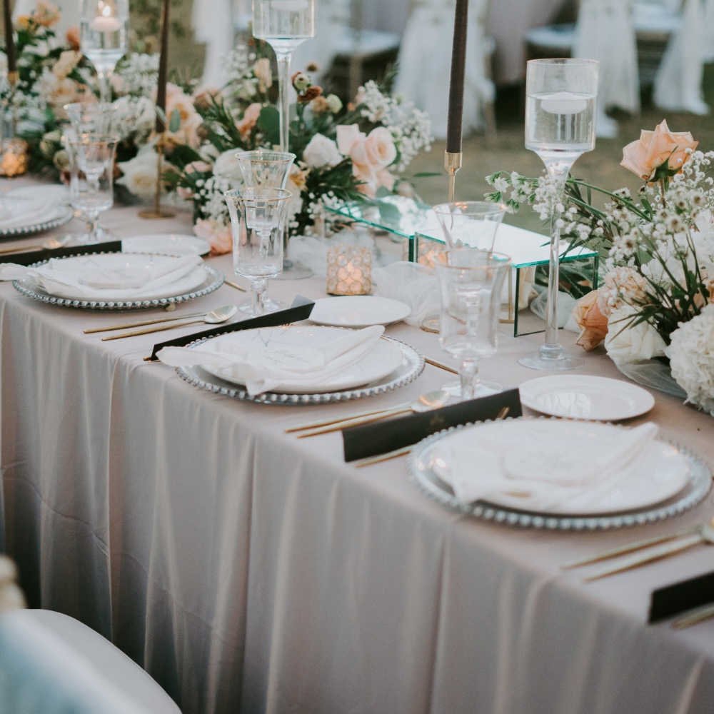 Private chef catering in Bath for a bespoke wedding celebration with elegant dishes.